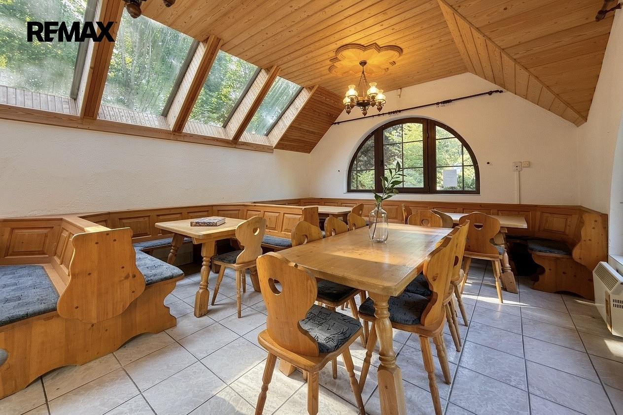 Prodej ubytovacího objektu 450 m² — photo 4