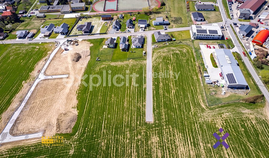 Prodej stavebního pozemku 2 505 m², Zubří – náhled fotky 4