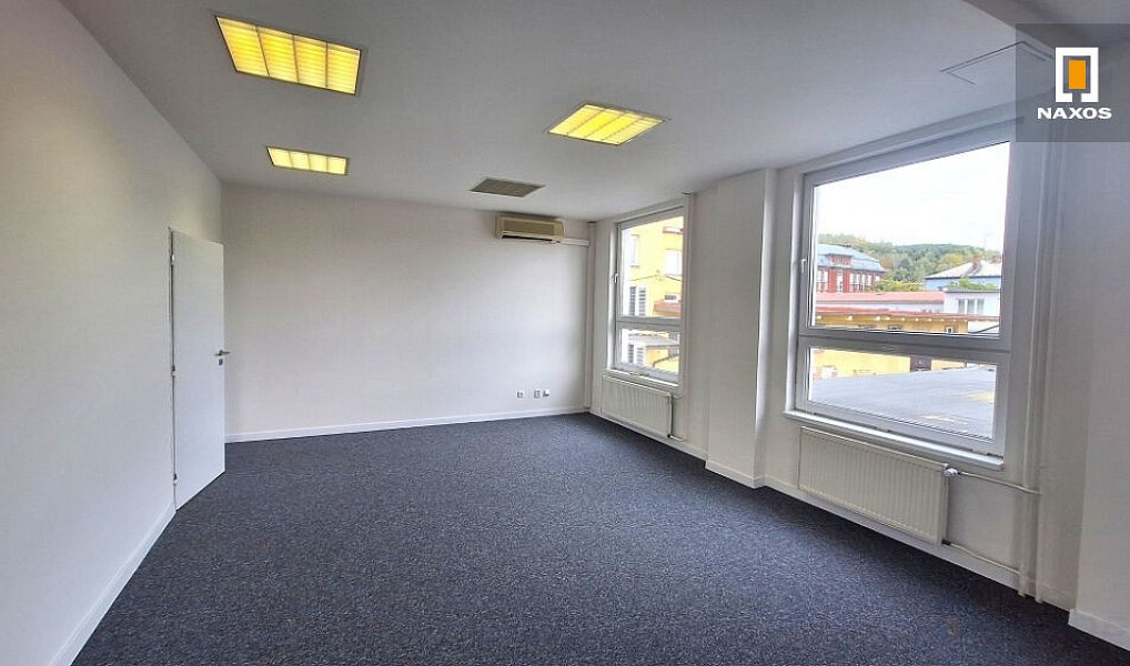 Pronájem obchodních prostor 415 m², Ostrava – náhled fotky 21