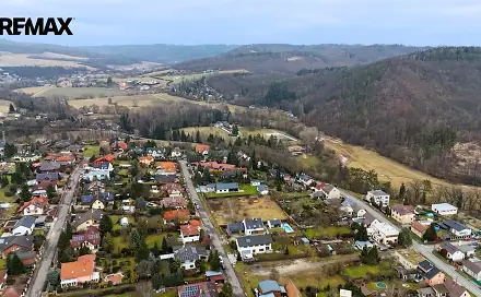Prodej komerčního pozemku 1 063 m², Chrustenice, okres Beroun