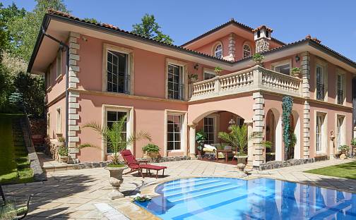 Prodej vily 470 m² s pozemkem 980 m², Mirošovice, okres Praha-východ