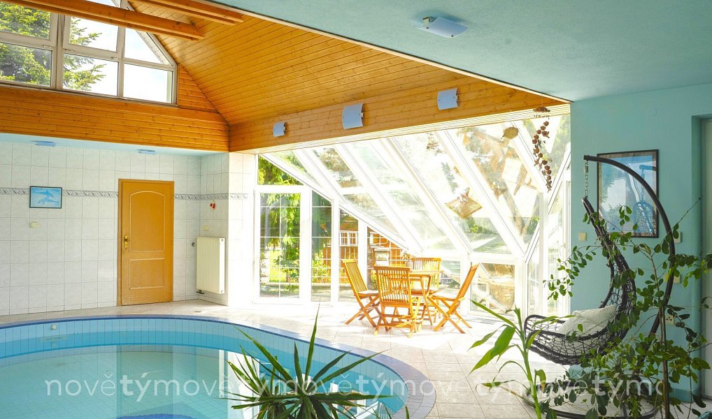 Prodej domu 370 m² s pozemkem 2 117 m², Přelouč – náhled fotky 10