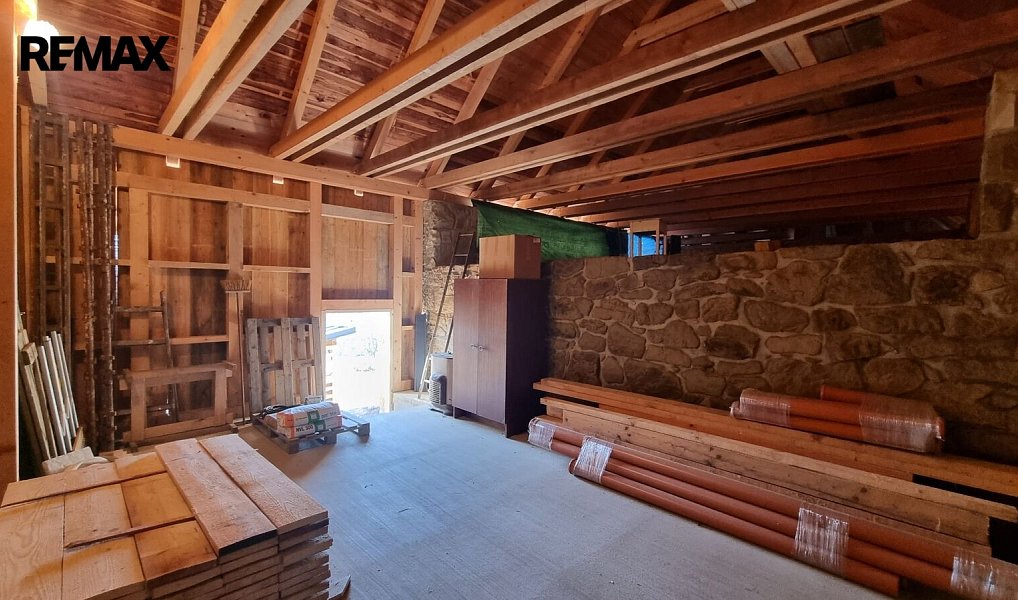 Prodej chaty/chalupy 164 m² s pozemkem 285 345 m², Vsetín – náhled fotky 35