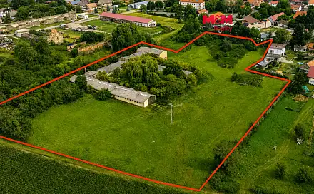 Prodej komerčního pozemku 14 865 m², Hostovlice, okres Kutná Hora