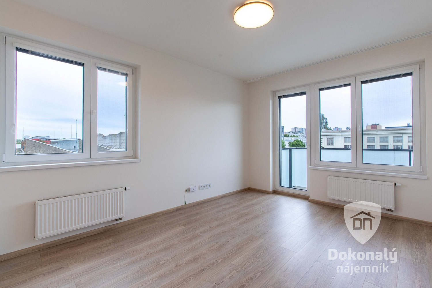Pronájem bytu 2+kk 48 m² – pohled 3