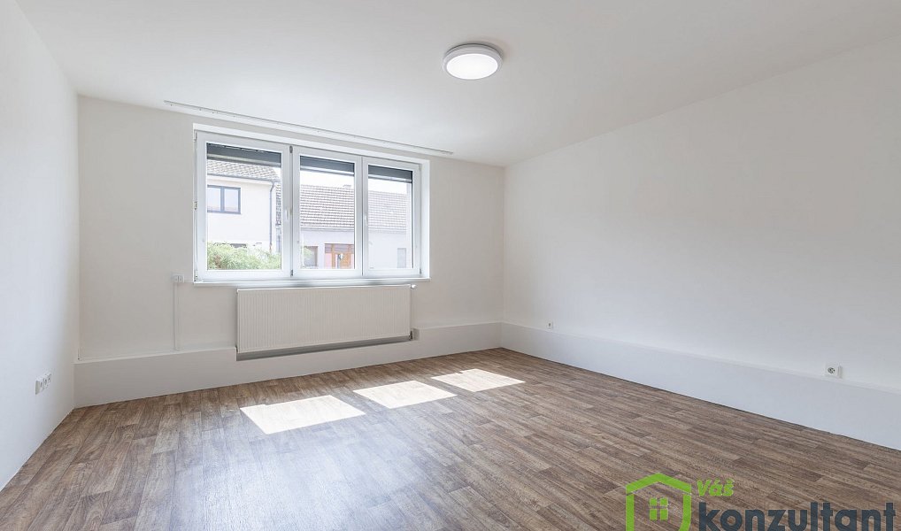 Prodej domu 204 m² s pozemkem 1 432 m², Velké Bílovice – náhled fotky 10