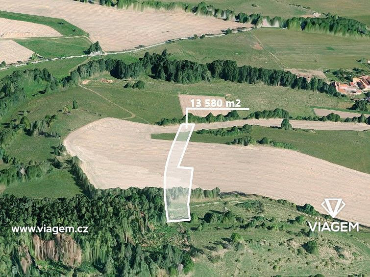 Prodej pole 3 017 m²