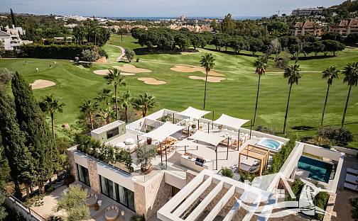 Prodej domu 367 m² s pozemkem 960 m², Marbella, Málaga, Španělsko