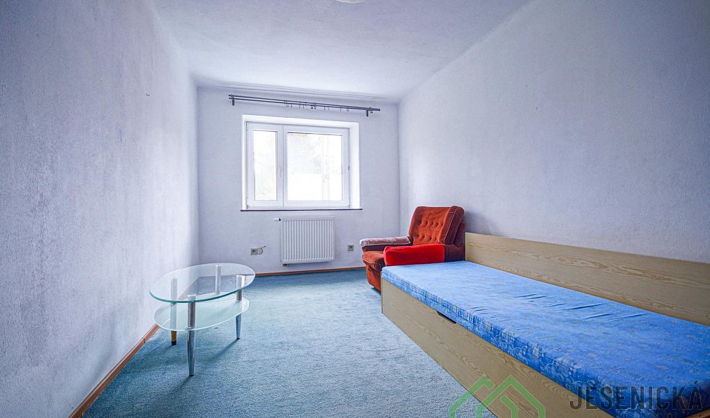 Pronájem bytu 2+1 70 m², Jeseník – náhled fotky 6