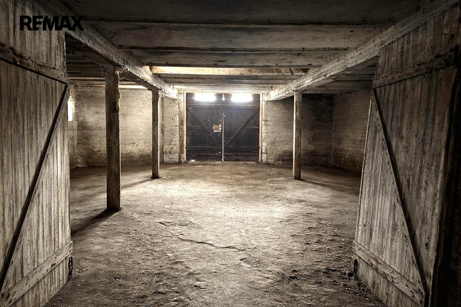 Prodej zemědělského objektu 1 200 m² – fotografie 4