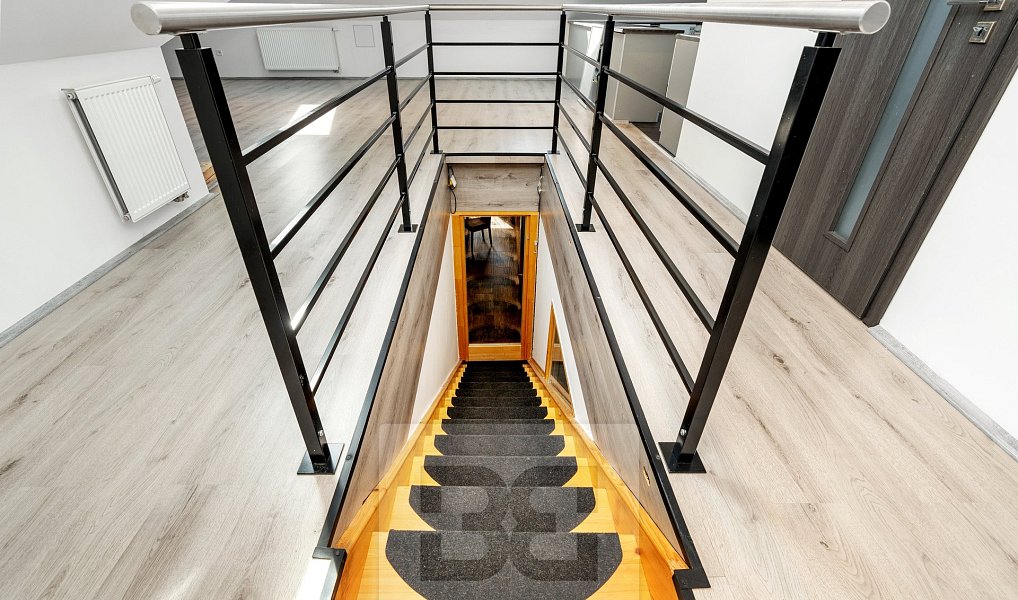 Prodej domu 262 m² s pozemkem 2 154 m², Králův Dvůr – náhled fotky 26