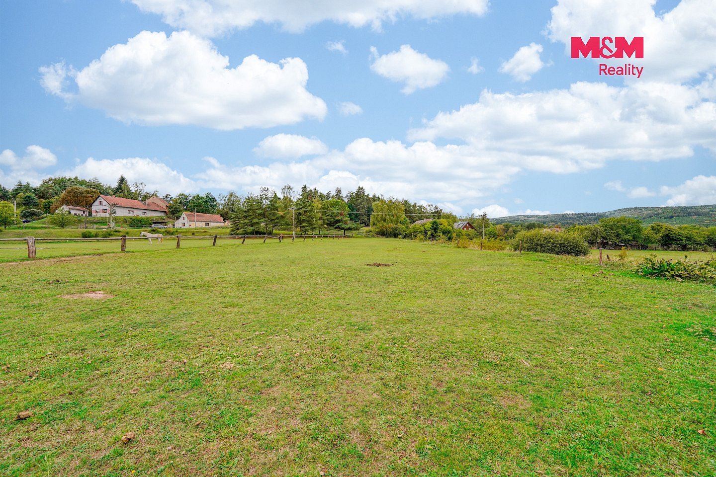 Prodej stavebního pozemku 7 984 m² – fotografie 4