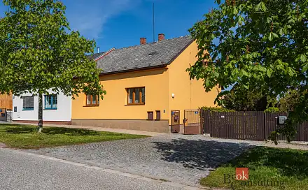 Prodej domu 300 m² s pozemkem 628 m², Pešinova, Hradec Králové - Nový Hradec Králové