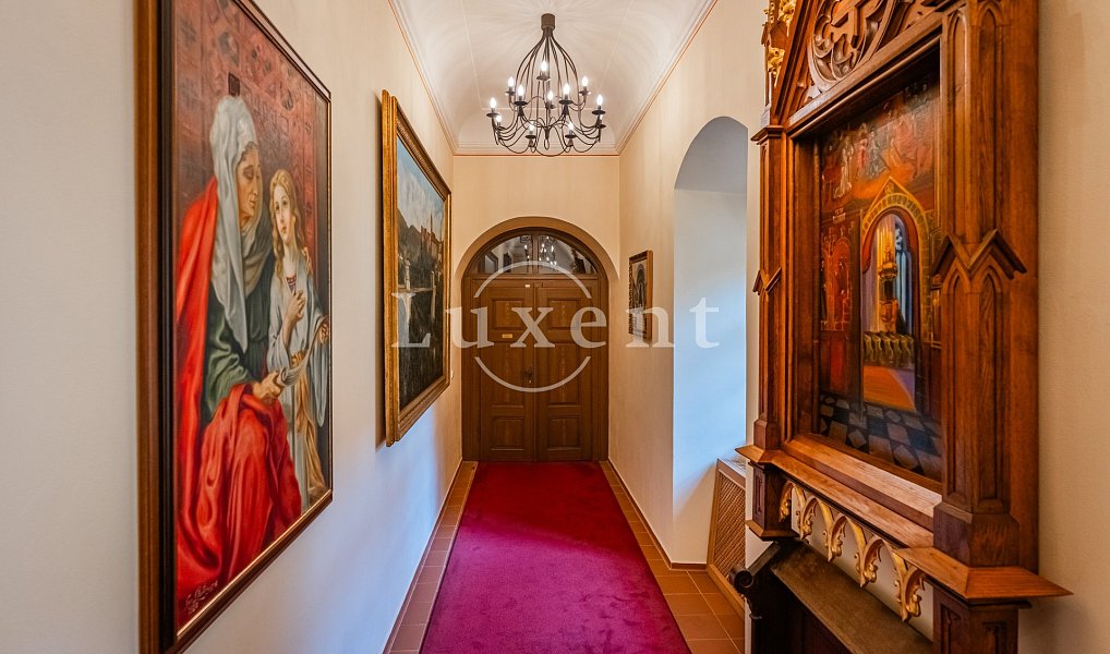 Prodej domu 2 500 m² s pozemkem 6 302 m², Třebotov – náhled fotky 9