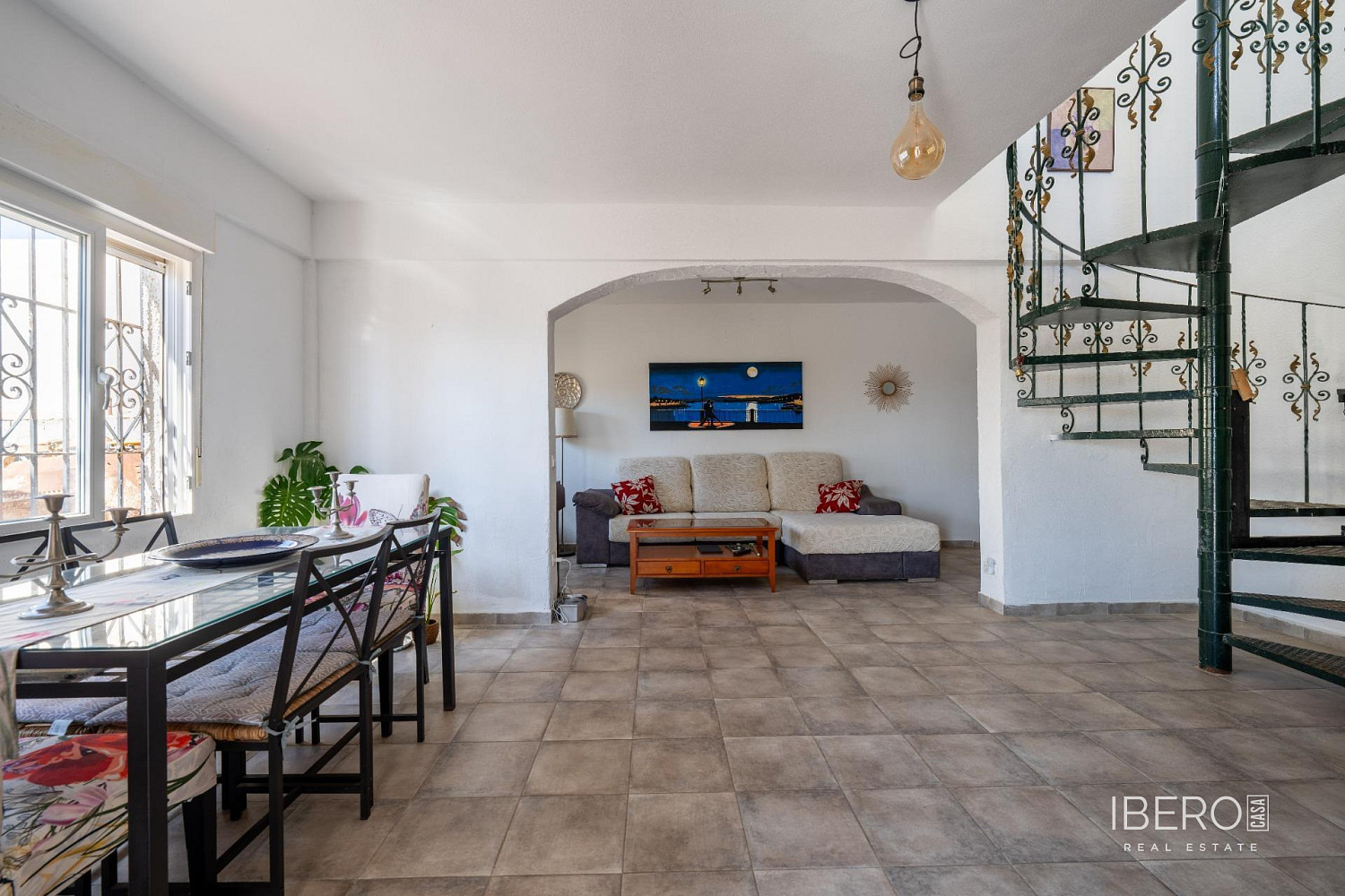Prodej domu 191 m² s pozemkem 225 m²