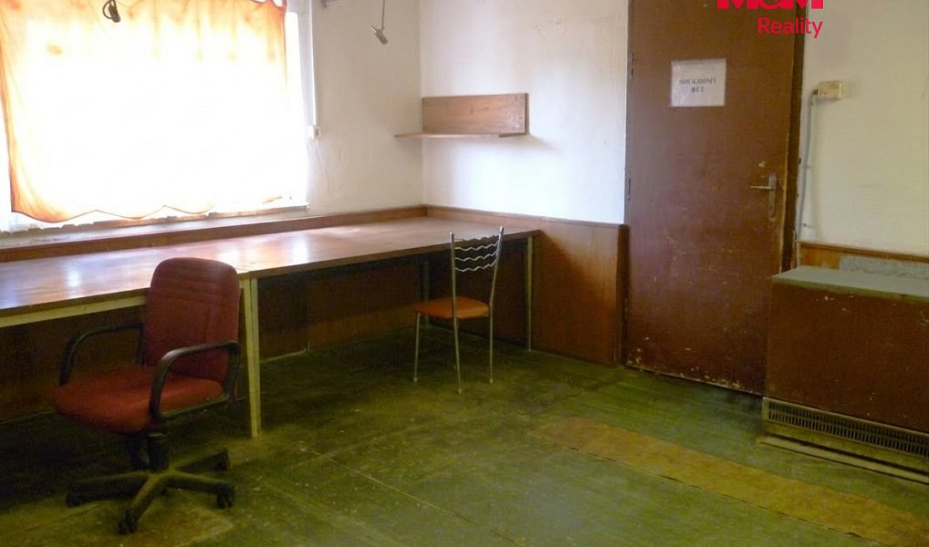 Prodej domu 450 m² s pozemkem 617 m², Kostelec nad Černými lesy – náhled fotky 11
