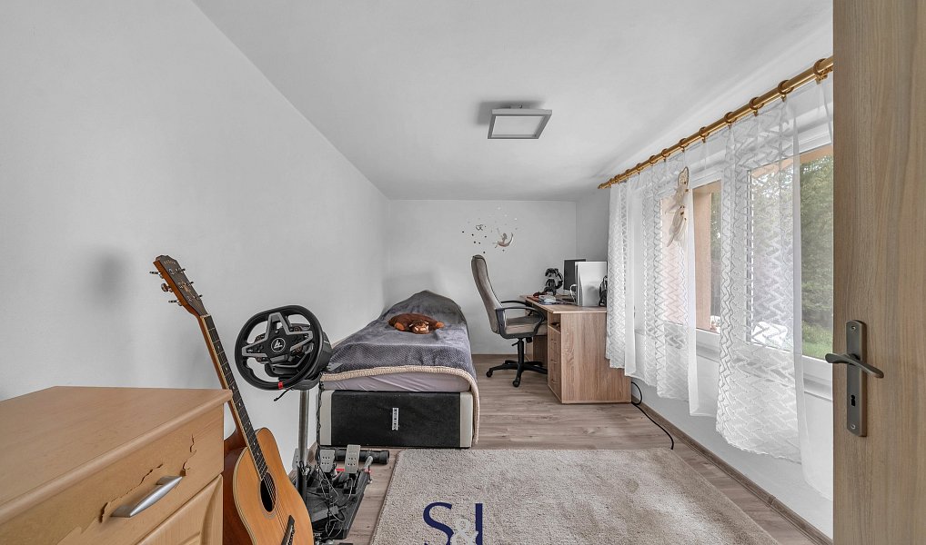 Prodej domu 180 m² s pozemkem 1 497 m², Bulovka – náhled fotky 12