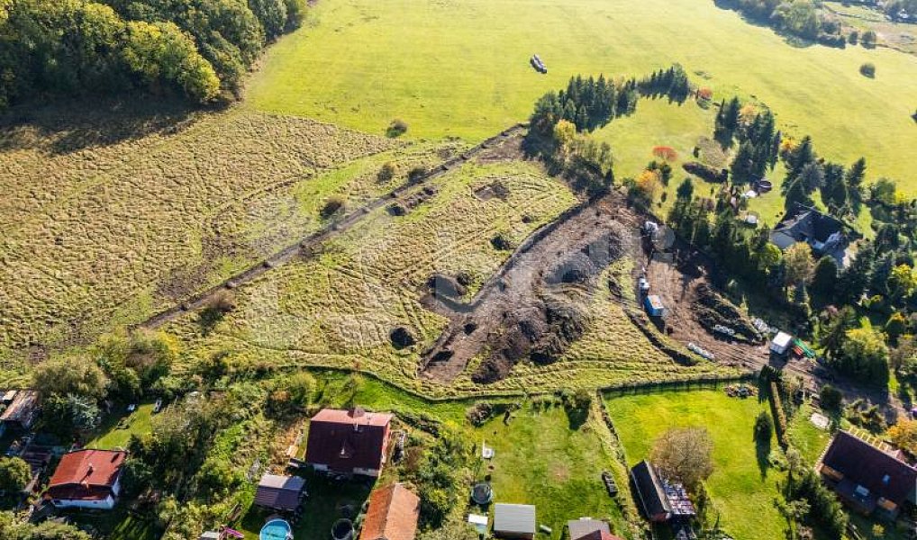 Prodej stavebního pozemku 905 m², Chuderov – náhled fotky 15
