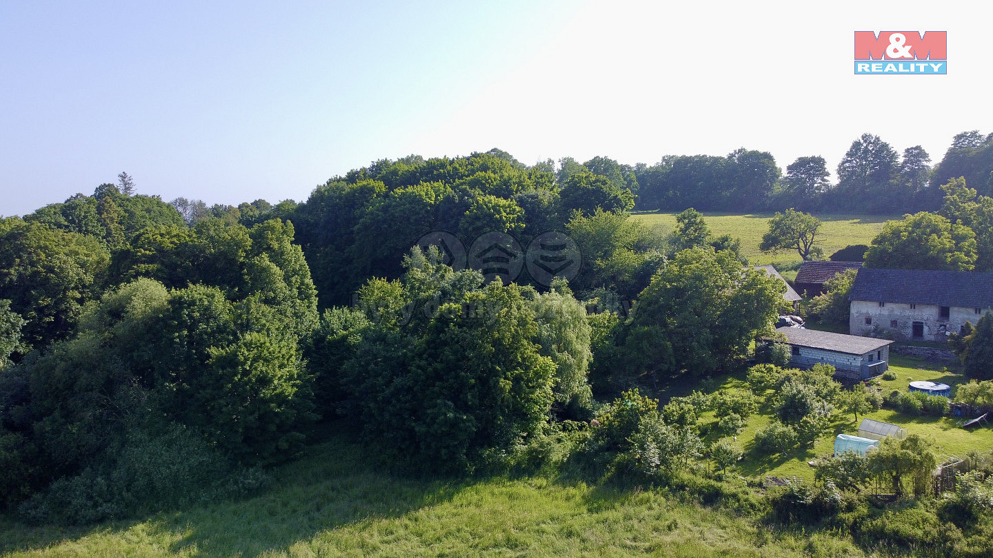Prodej stavebního pozemku 5 600 m²