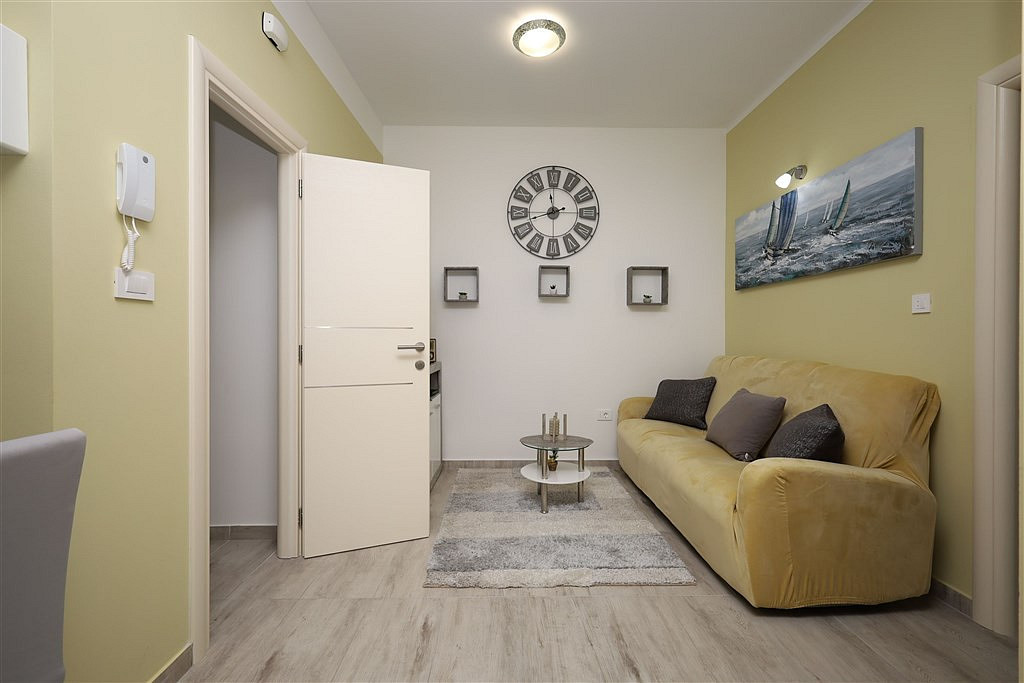 Prodej domu 400 m² s pozemkem 150 m² — photo 4