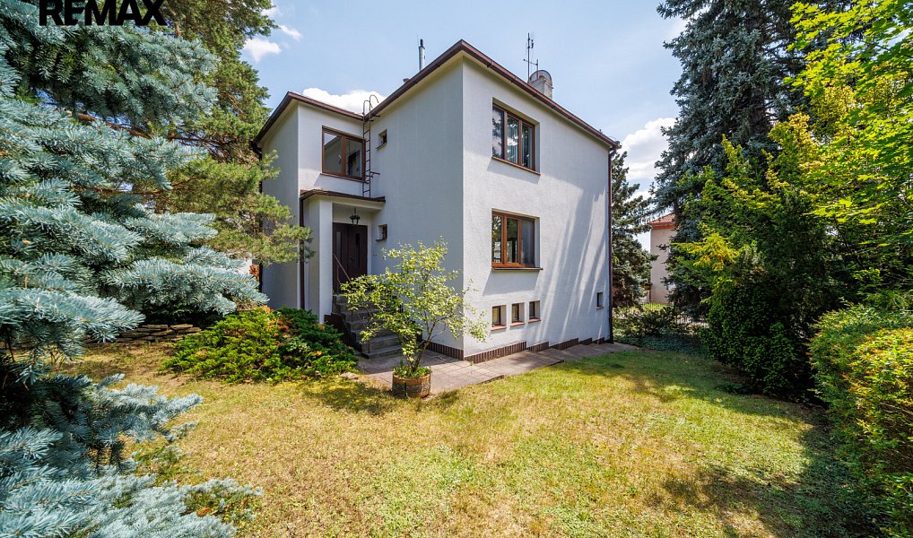 Prodej domu 209 m² s pozemkem 992 m², Praha – náhled fotky 34