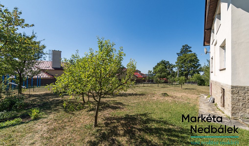 Prodej domu 190 m² s pozemkem 1 158 m², Lukov – náhled fotky 7