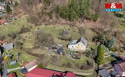 Prodej domu 300 m² s pozemkem 5 737 m², Údolní, Perštejn, okres Chomutov