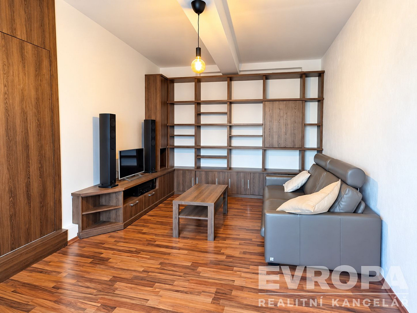 Pronájem bytu 2+1 58 m²