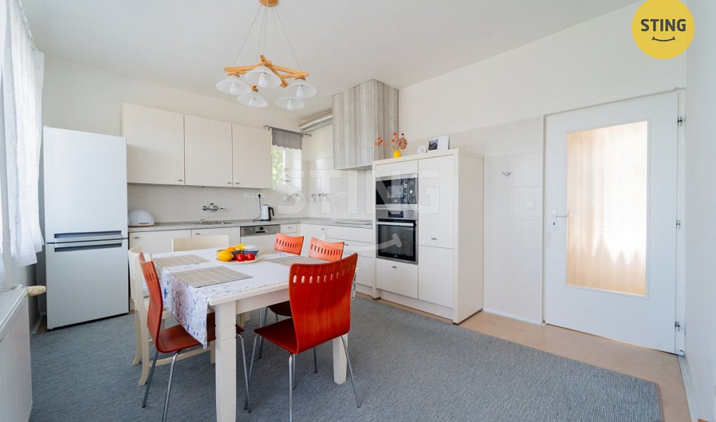 Prodej bytu 4+1 92 m², Chvalíkovice – náhled fotky 2