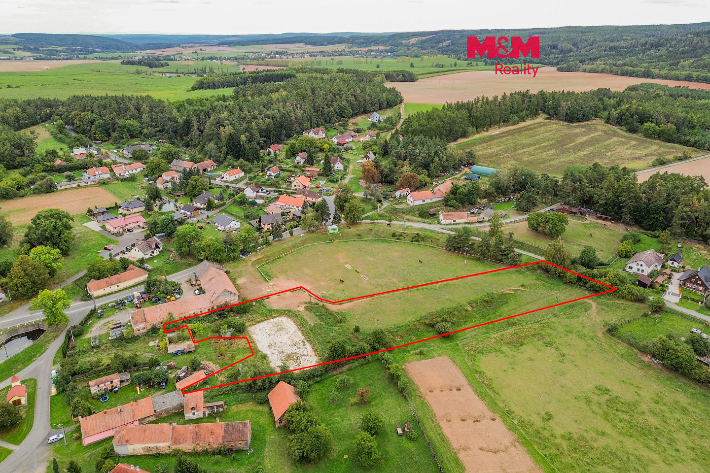 Prodej stavebního pozemku 7 984 m²