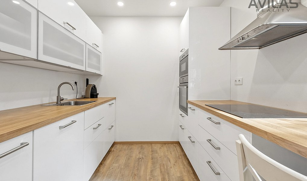 Prodej domu 269 m² s pozemkem 1 084 m², Praha – náhled fotky 18