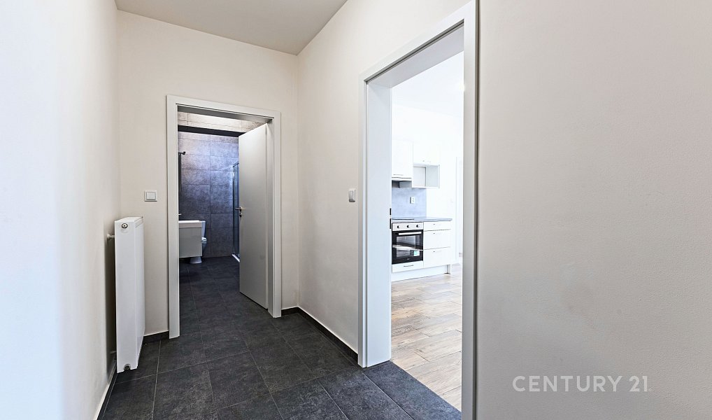 Pronájem bytu 2+kk 41 m², Kladno – náhled fotky 6