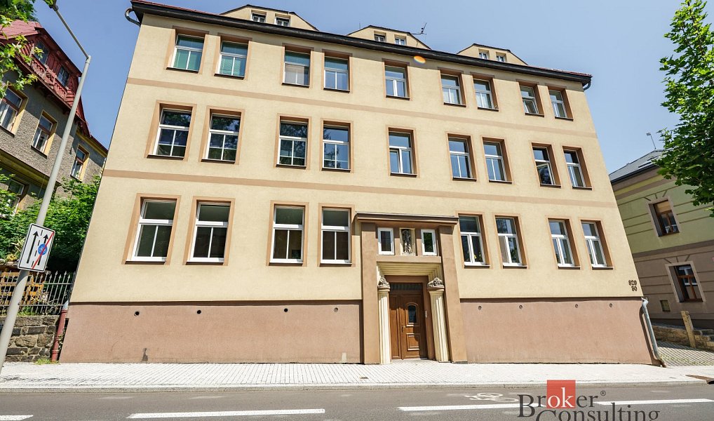 Pronájem bytu 2+1 74 m², Liberec – náhled fotky 19