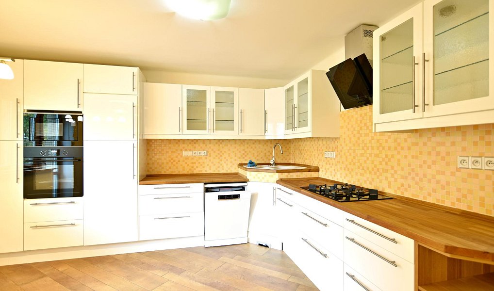 Prodej bytu 3+kk 66 m², Praha – náhled fotky 3