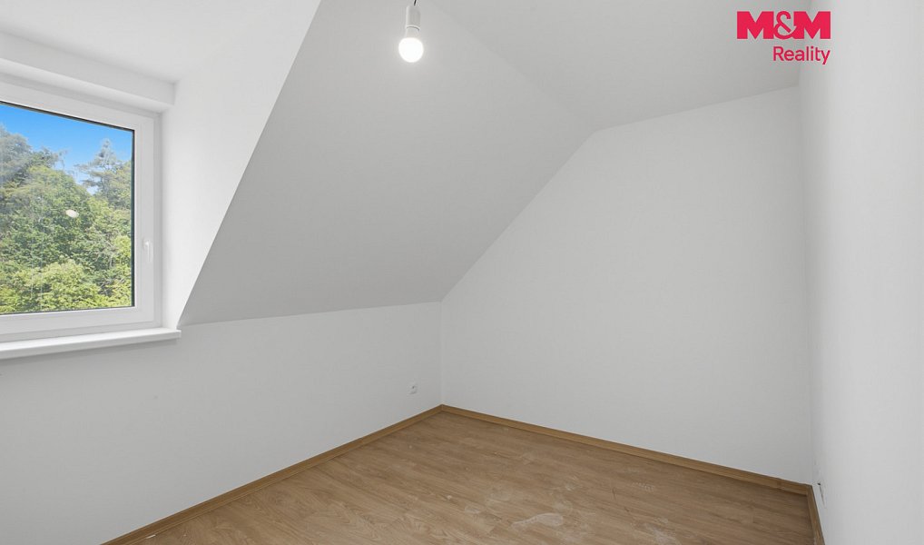 Prodej domu 104 m² s pozemkem 528 m², Kladno – náhled fotky 21