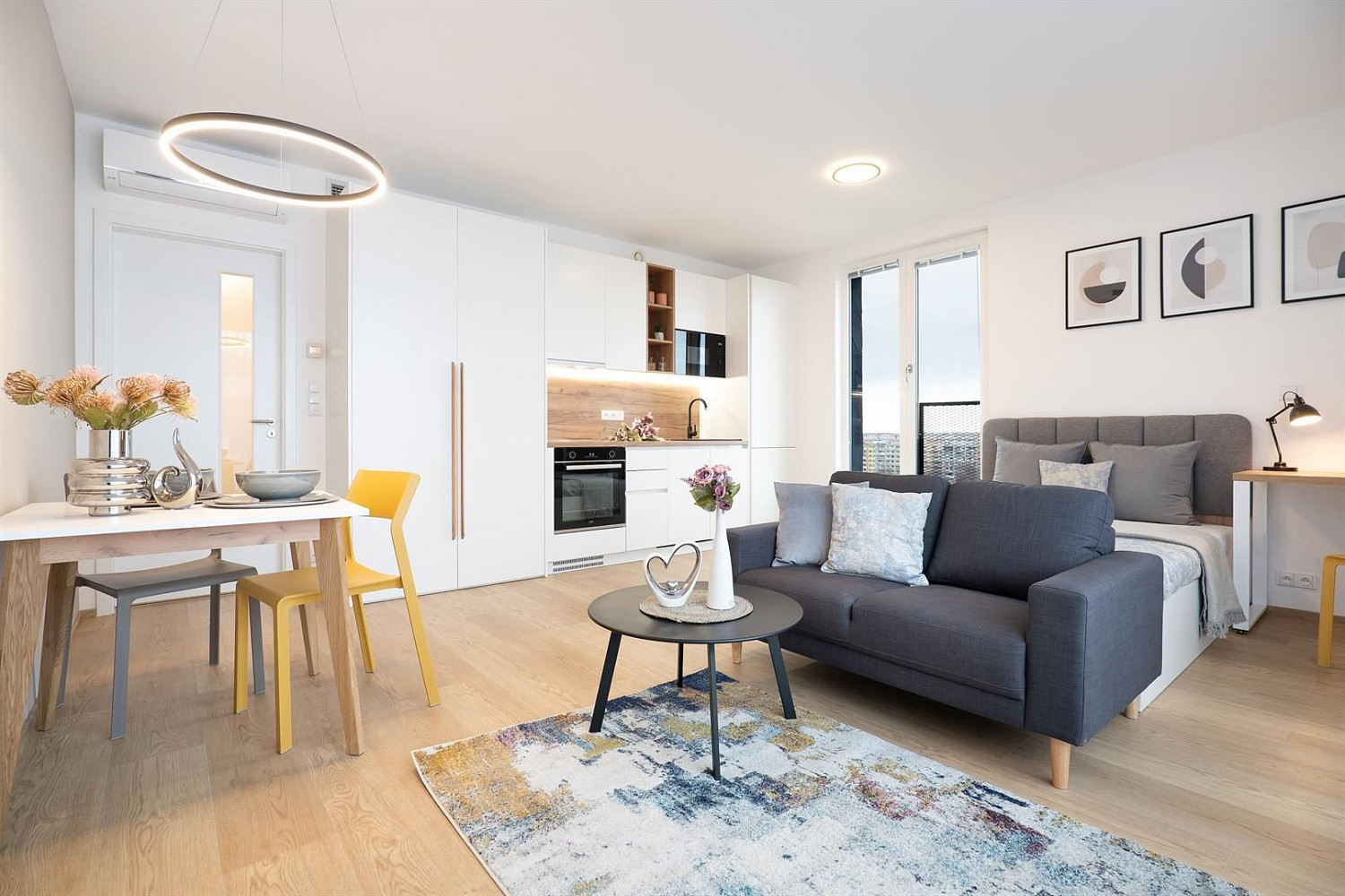 Pronájem bytu 1+kk 32 m²