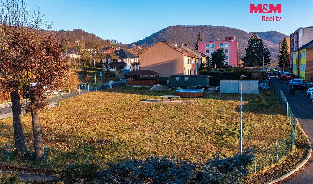 Prodej stavebního pozemku 1 239 m², Děčín – náhled fotky 4