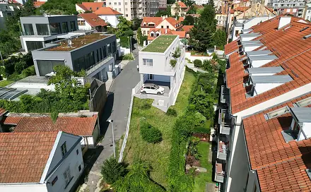 Prodej komerčního pozemku 388 m², Smolenská, Praha 10 - Vršovice