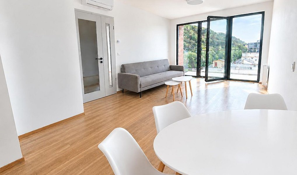 Pronájem bytu 2+kk 56 m², Praha – náhled fotky 2