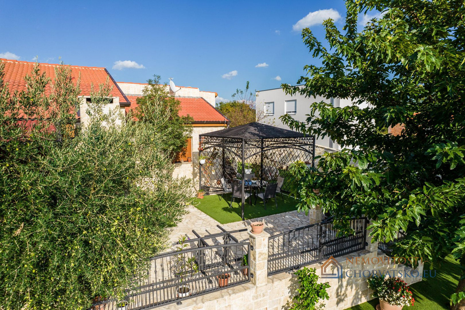 Prodej domu 138 m² s pozemkem 500 m² – pohled 5