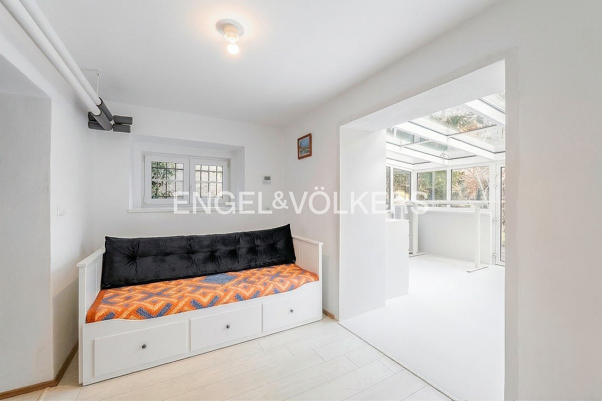 Pronájem kanceláře 73 m² – fotografie 5