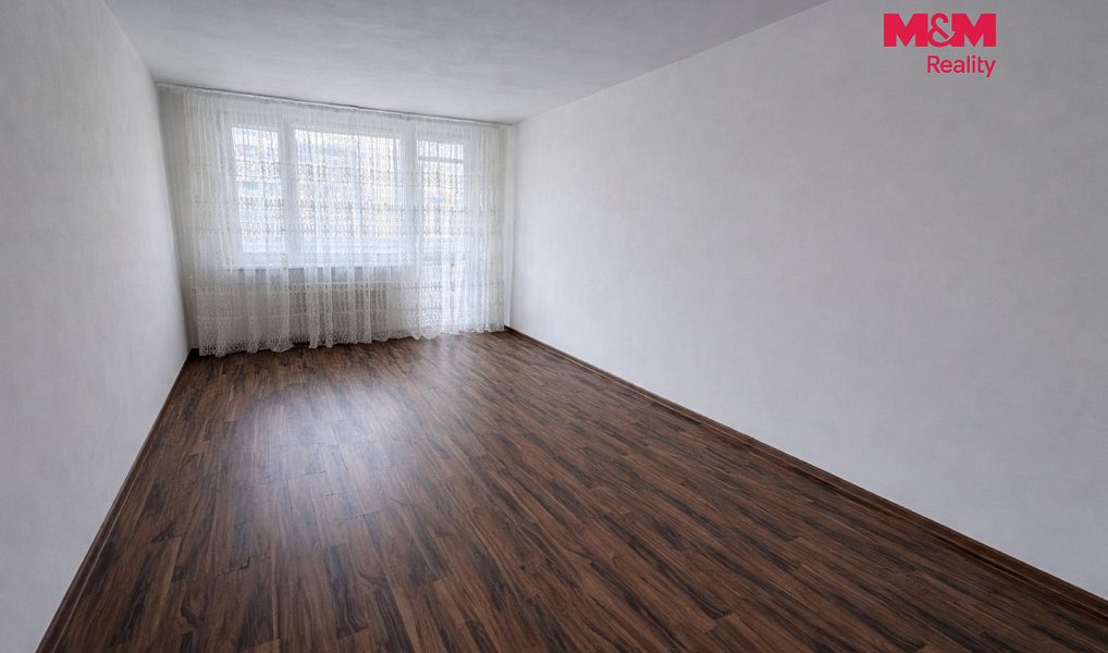 Pronájem bytu 2+1 61 m², Chomutov – náhled fotky 3