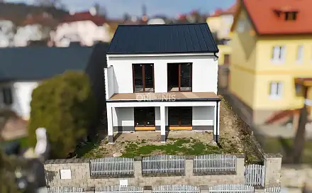 Prodej domu 138 m² s pozemkem 282 m², V zahrádkách, Kadaň, okres Chomutov