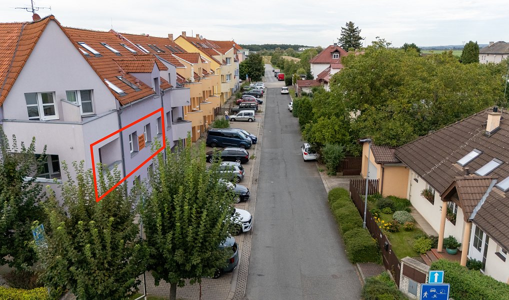 Pronájem bytu 2+kk 60 m², Praha – náhled fotky 14