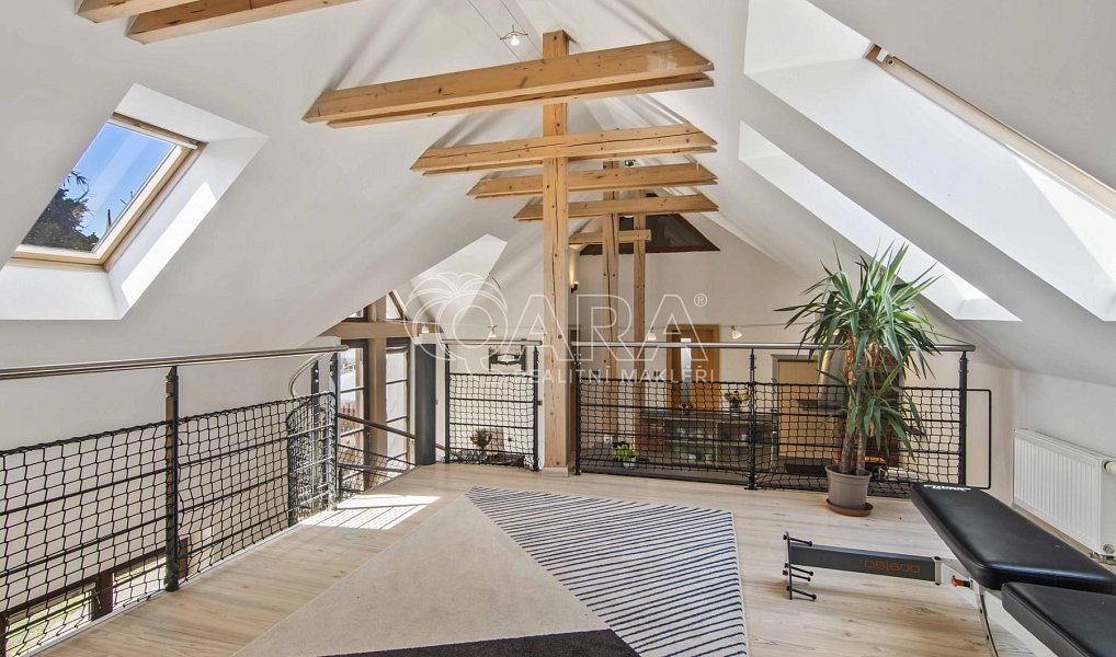 Prodej domu 280 m² s pozemkem 577 m², Kosova Hora – náhled fotky 13