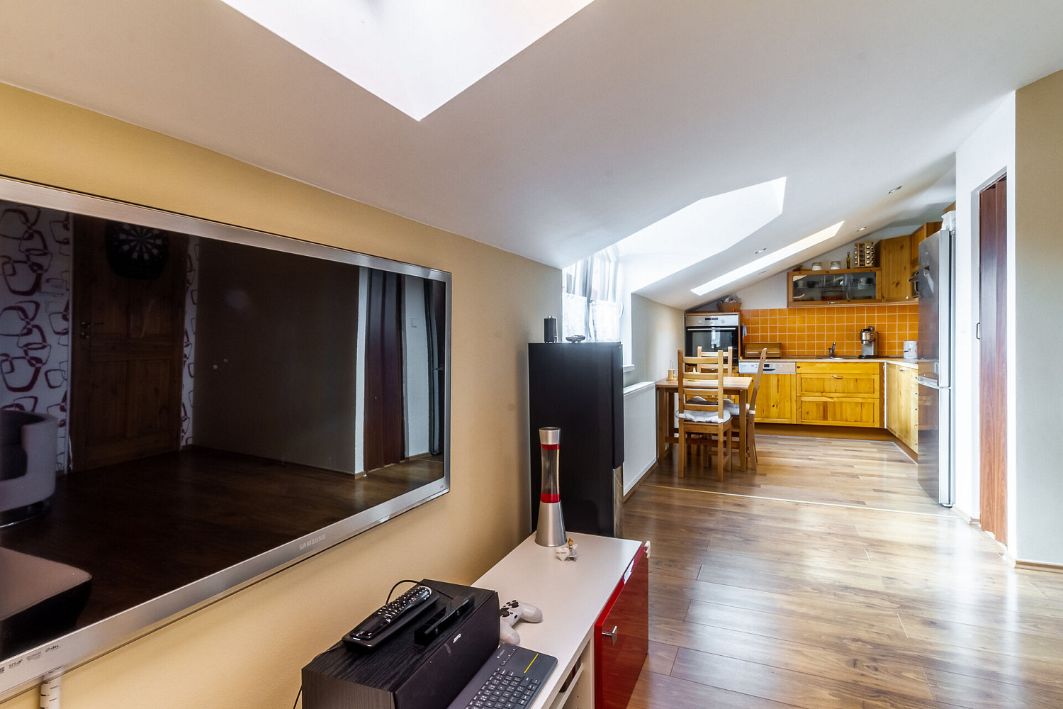 Prodej domu 225 m² s pozemkem 376 m² – fotografie 5