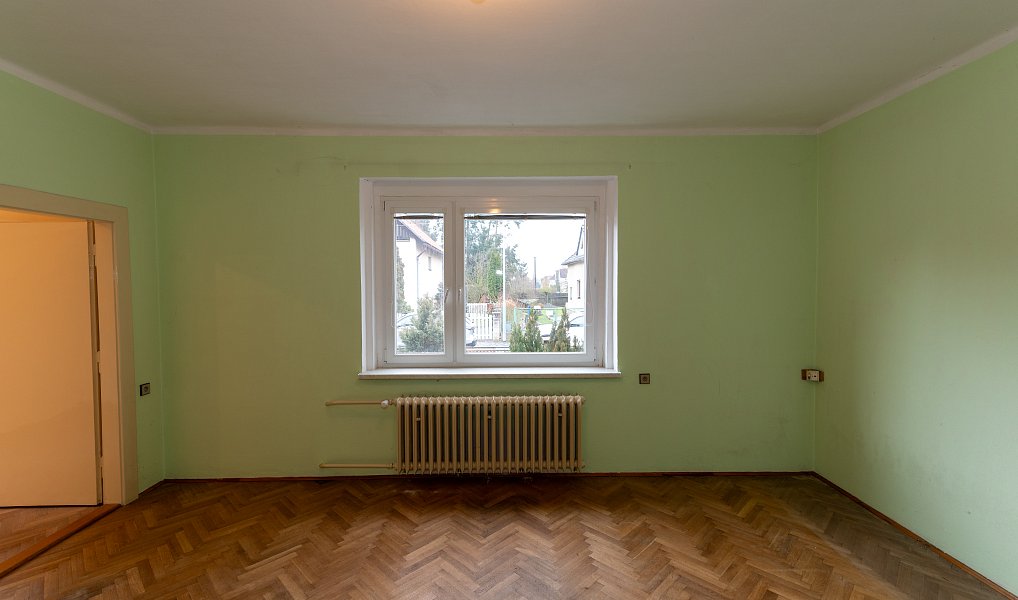 Prodej domu 248 m² s pozemkem 548 m², Strakonice – náhled fotky 3