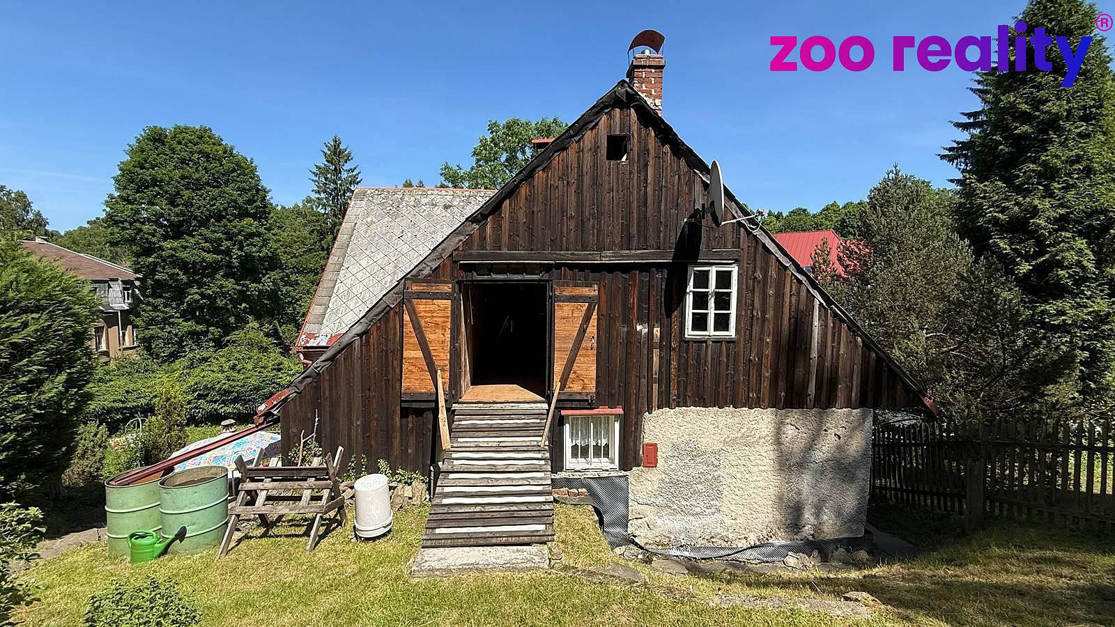Prodej domu 200 m² s pozemkem 637 m² – fotografie 2
