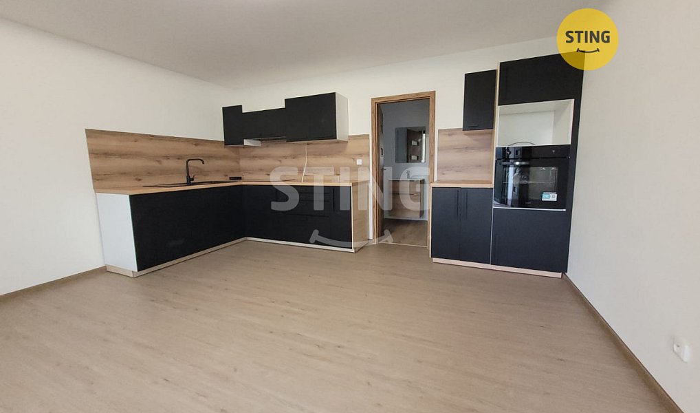 Pronájem bytu 1+kk, 30 m², Nová Ves - Ostrava-město, Ostrava