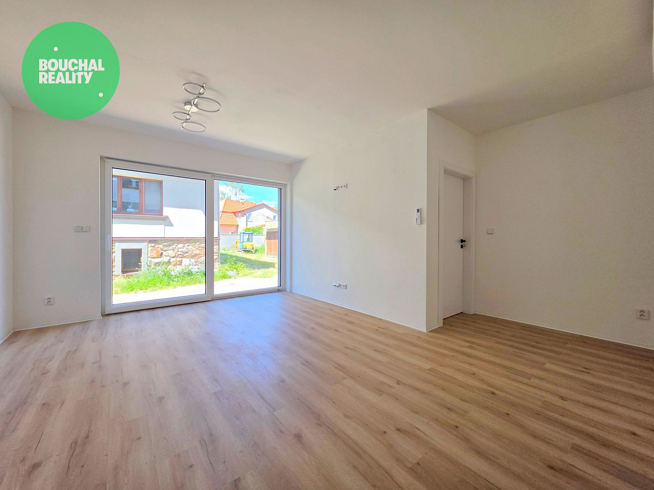Pronájem bytu 1+kk 55 m² — photo 5